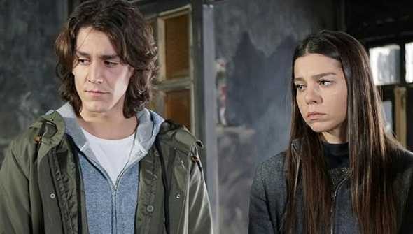 FOX TV reyting rekortmeni dizisinin pabucunu dama attı final geldi
