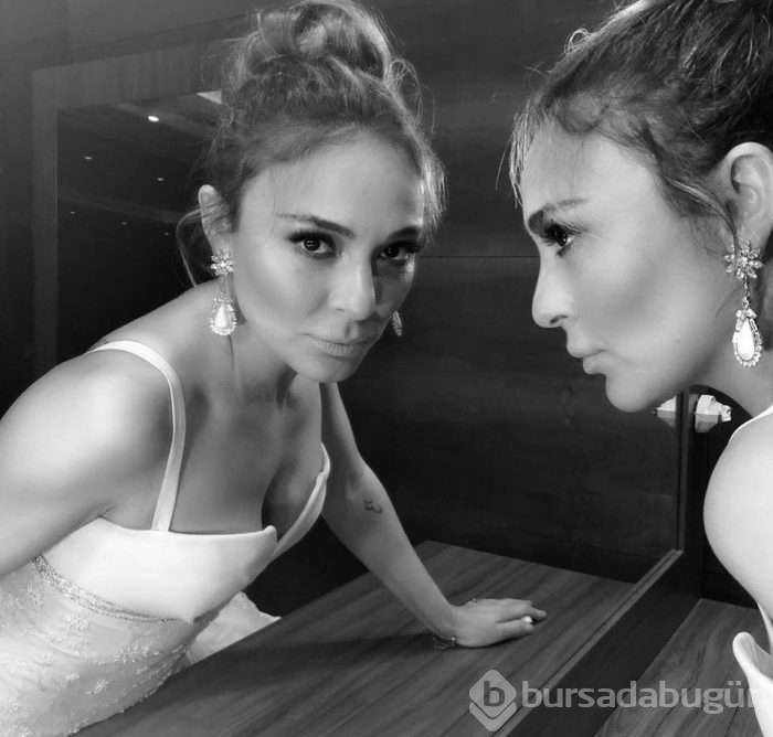 Özge Özpirinçci: Gözlerimi açamadığım zamanlar 