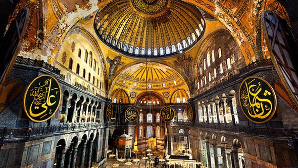 Ülkeler turistleri neye göre çekiyor? Bakın Türkiye'ye niye geliyorlar...
