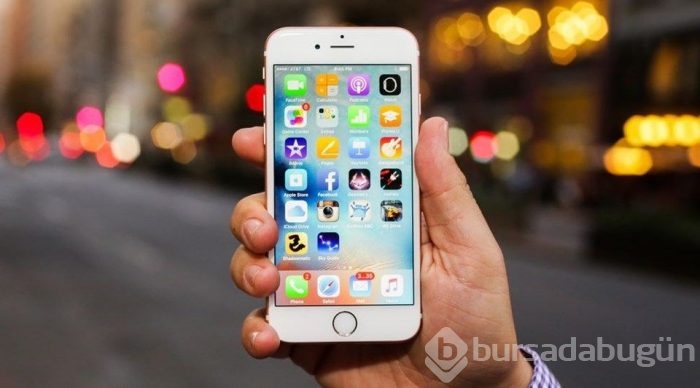 Apple bir iPhone modelinden daha desteğini çekiyor!
