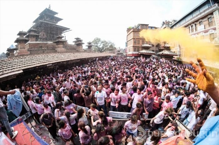 Nepal'de Holi festivali!
