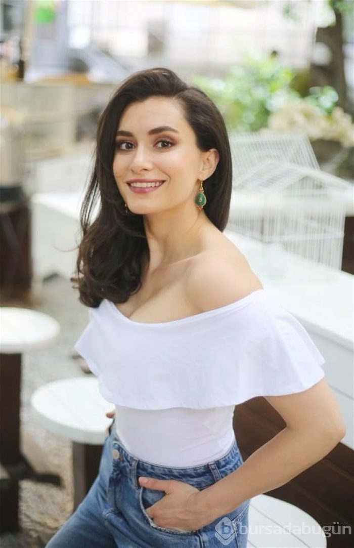 Turkish actress. Ханде Догандемир. Актриса Ханде Догандемир. Ханде Догандемир 2020. Ханде Догандемир 2021.