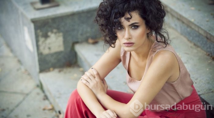 Mert Fırat ayrılığı Hande Doğandemir'e yaradı
