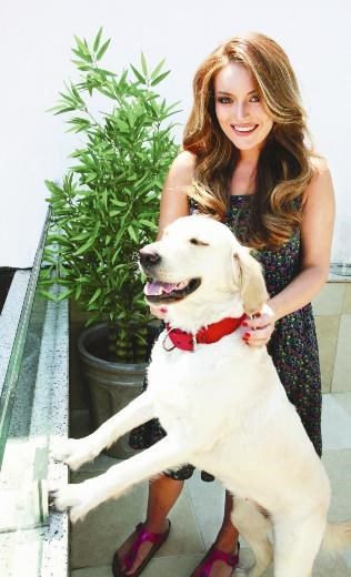 Gonca Vuslateri köpekleri için taşınıyor! (Ünlülerin hayvanları)