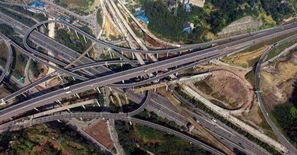 Dünyadaki en ilginç yollar
