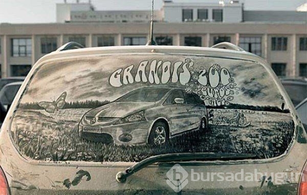 Kirli arabalardan sanat eserleri ortaya çıkarıyor