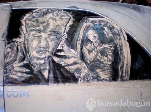 Kirli arabalardan sanat eserleri ortaya çıkarıyor