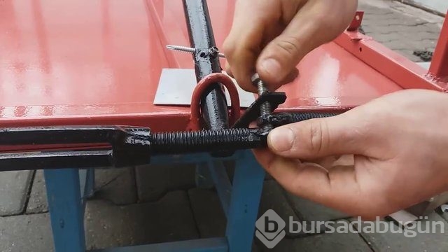 400 liraya kendi arabasını yapan Türk YouTuber
