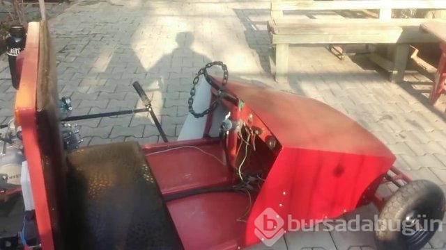400 liraya kendi arabasını yapan Türk YouTuber
