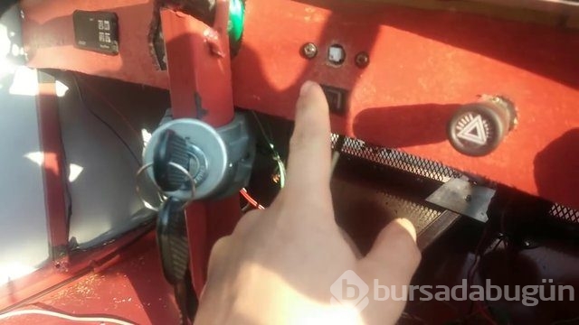 400 liraya kendi arabasını yapan Türk YouTuber
