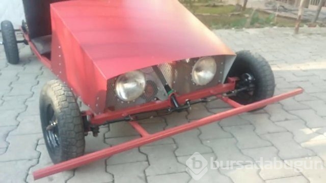 400 liraya kendi arabasını yapan Türk YouTuber

