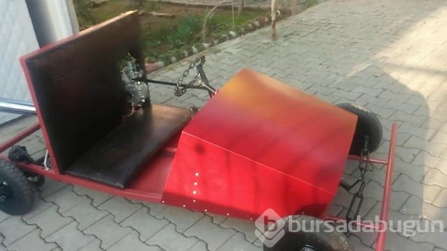 400 liraya kendi arabasını yapan Türk YouTuber
