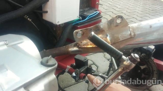 400 liraya kendi arabasını yapan Türk YouTuber

