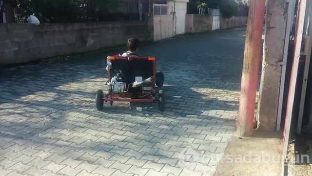 400 liraya kendi arabasını yapan Türk YouTuber
