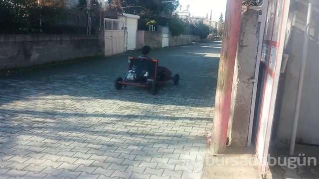 400 liraya kendi arabasını yapan Türk YouTuber
