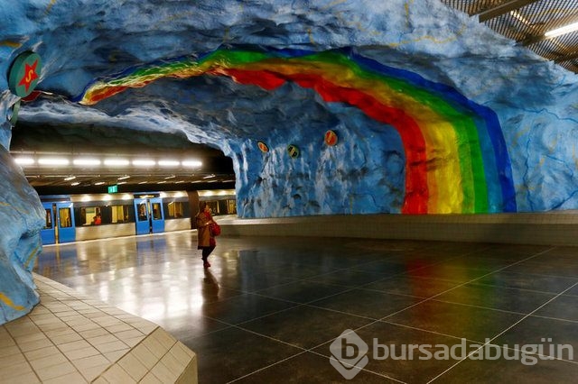 Birbirinden ilginç metro istasyonları!