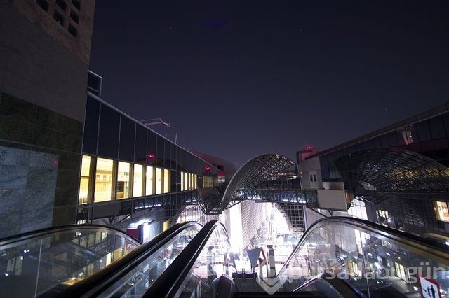 Birbirinden ilginç metro istasyonları!