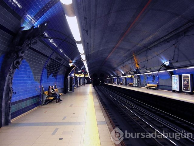 Birbirinden ilginç metro istasyonları!