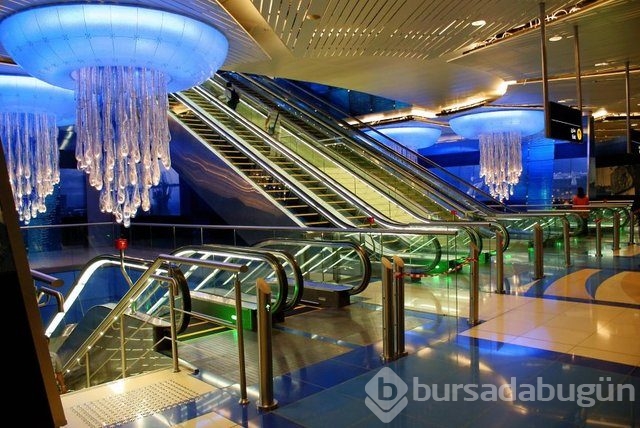 Birbirinden ilginç metro istasyonları!
