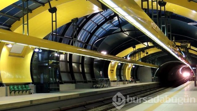 Birbirinden ilginç metro istasyonları!