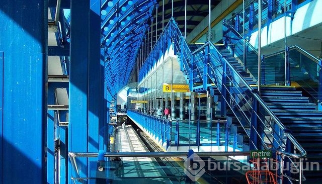 Birbirinden ilginç metro istasyonları!