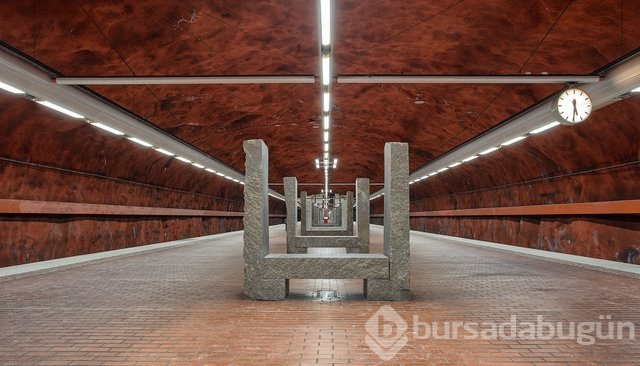 Birbirinden ilginç metro istasyonları!