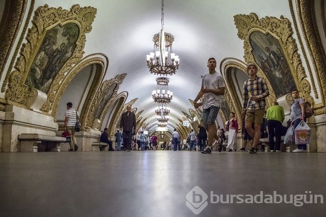Birbirinden ilginç metro istasyonları!
