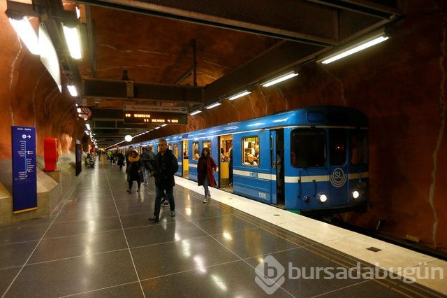 Birbirinden ilginç metro istasyonları!