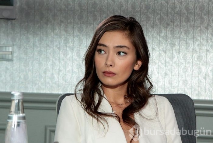 Neslihan Atagül: Beynini arındırman gerekiyor
