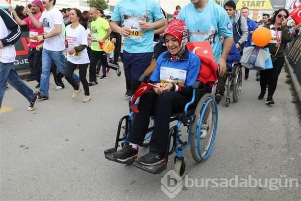 Antalya'da Yüksek Topuk Koşusu



