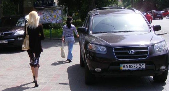 Ukrayna sokaklarının süper güzelleri