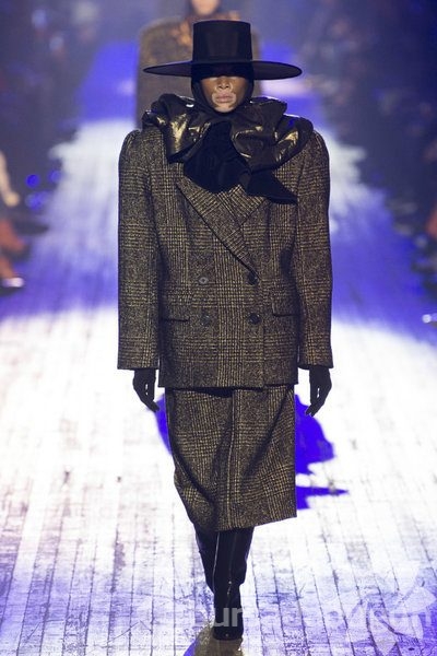 Marc Jacobs Sonbahar / Kış 2018-19
