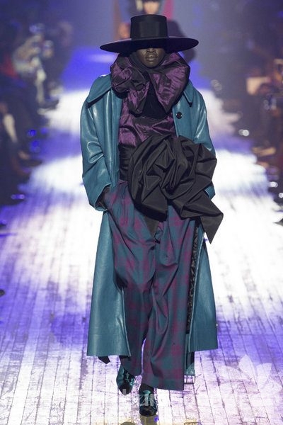 Marc Jacobs Sonbahar / Kış 2018-19
