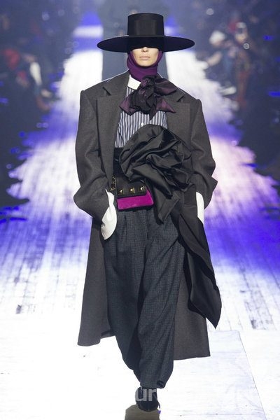 Marc Jacobs Sonbahar / Kış 2018-19
