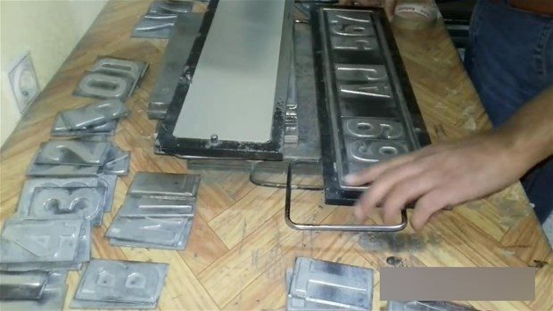 Araç plakası nasıl yapılır?