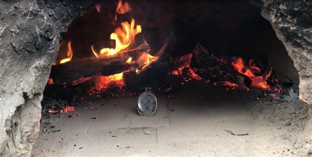 Kendi fırınını kendi yaptı! 

