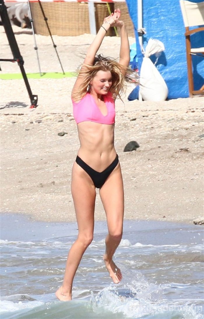 Elsa Hosk nefes kesti!