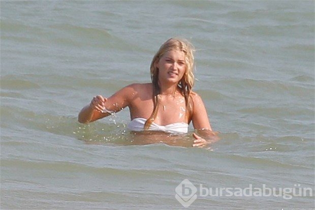 Elsa Hosk nefes kesti!