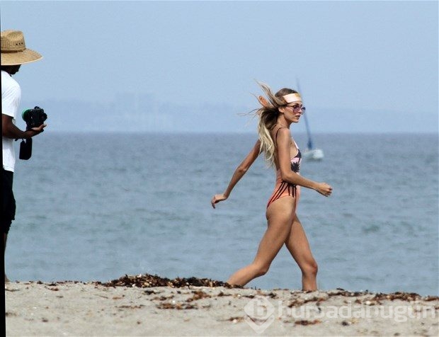 Elsa Hosk nefes kesti!