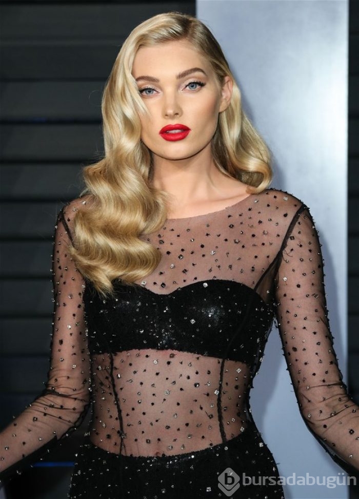 Elsa Hosk nefes kesti!