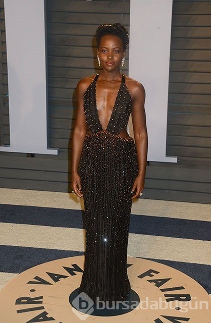 2018 Vanity Fair Oscar Partisi: En iyi giyinenler