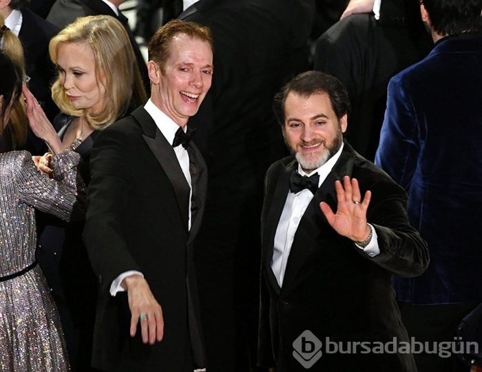 Oscar gecesinde objektiflere takılanlar
