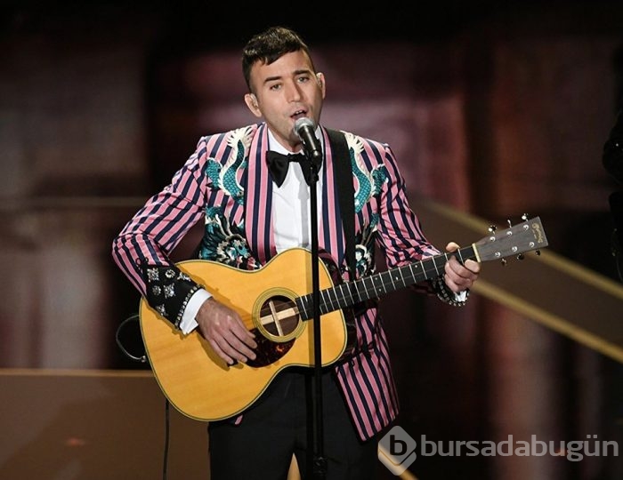 Oscar gecesinde objektiflere takılanlar
