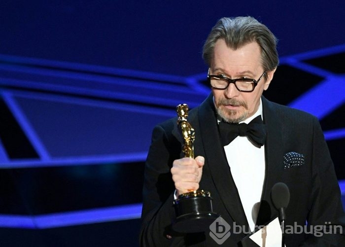 Oscar gecesinde objektiflere takılanlar
