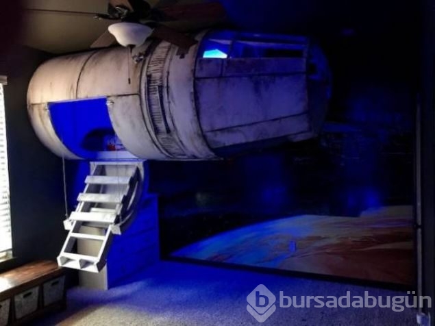 Oğlunun yatak odasını Yıldız Savaşları'na çevirdi!
