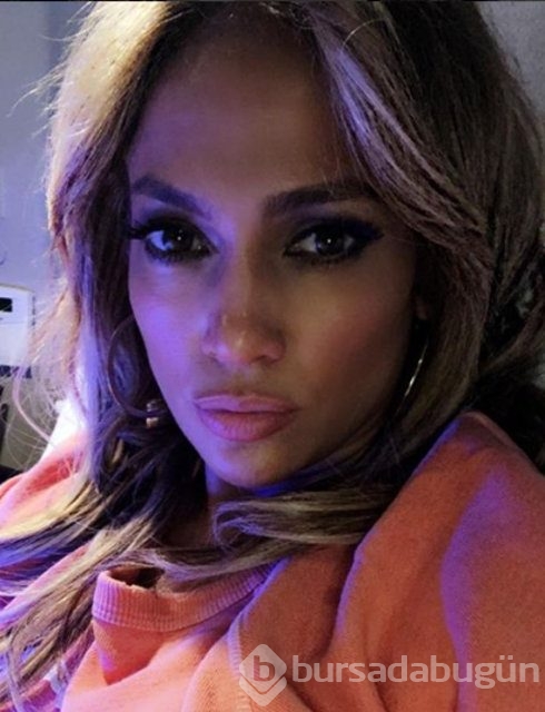 Jennifer Lopez'in spor öncesi fotoğrafı medyayı salladı!