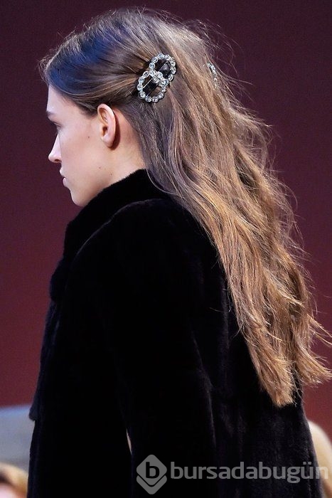 2018'in düğünlerinde bu saçlar moda olacak!