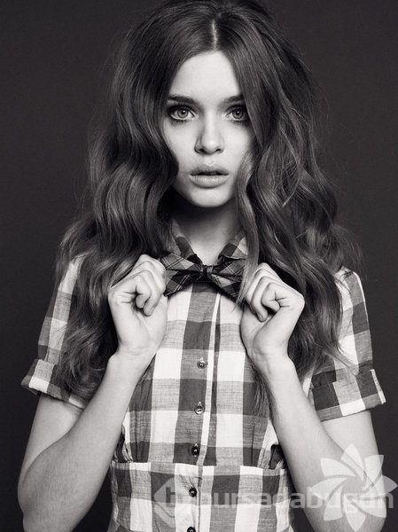 Victoria's Secret meleği Josephine Skriver nefes kesti!