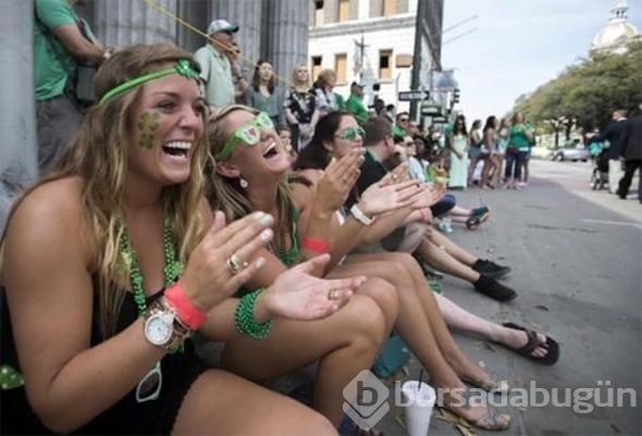 İrlanda'nın St. Patrick's Day Festivali'nden renkli anlar