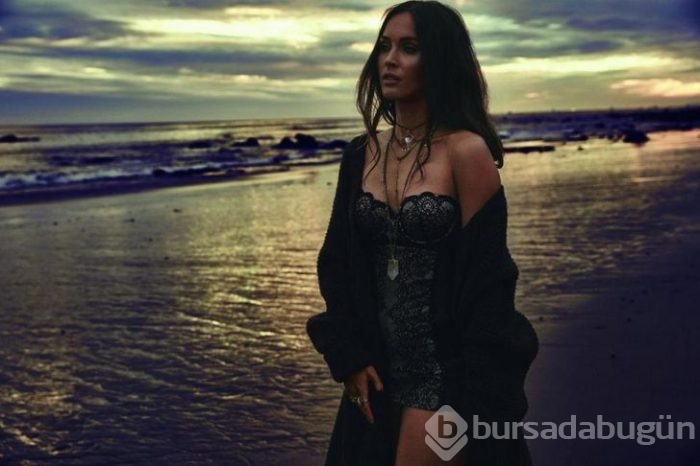 Megan Fox'dan büyüleyici pozlar!